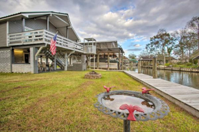 Springfield Riverfront Cabin with Boat Dock!